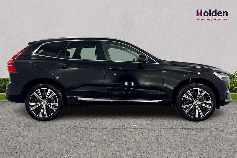 Black Used 2022 Volvo XC60 Inscription SUV | £44,490 (Expensive) - Image 1/4