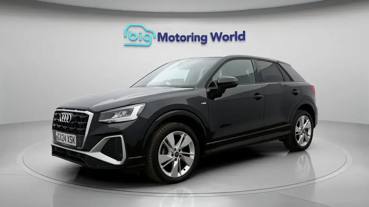 Used Audi Q2 S-Line 150 HP (110 kW) 2024 Black SUV