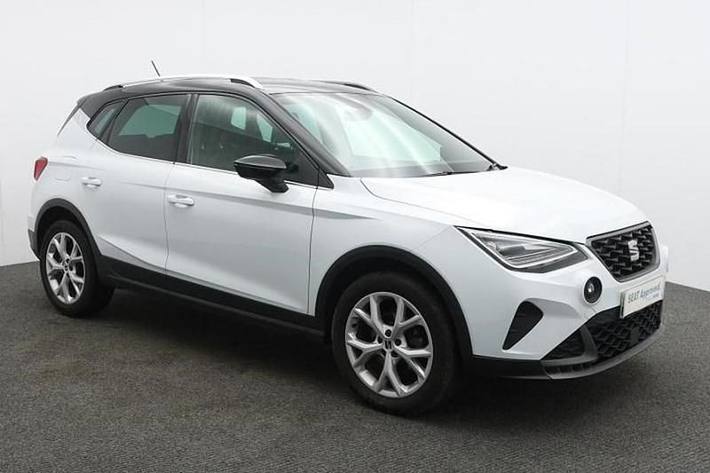 Used Seat Arona FR 2023 White SUV