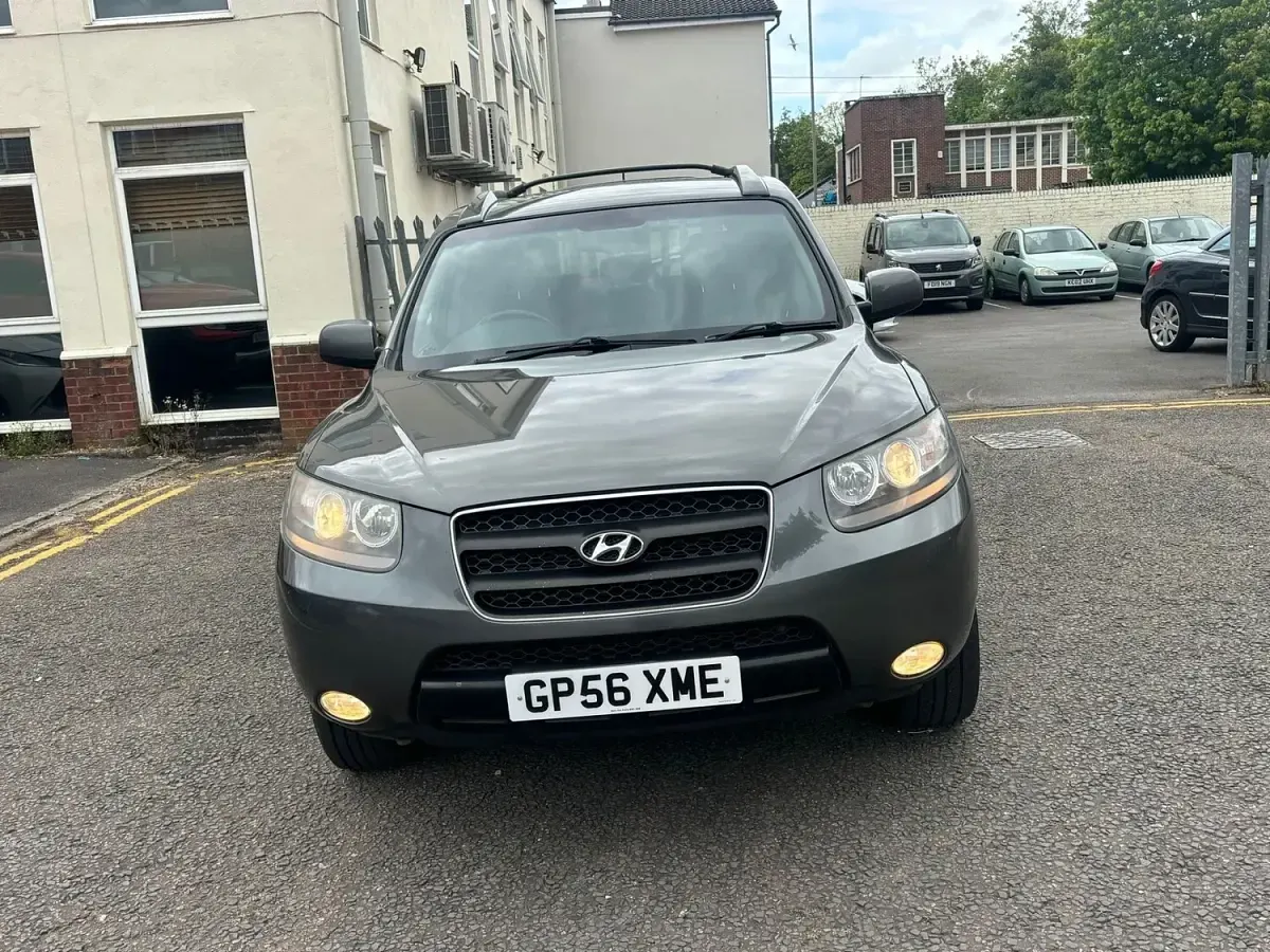 Used Hyundai Santa Fe 2007 Grey SUV
