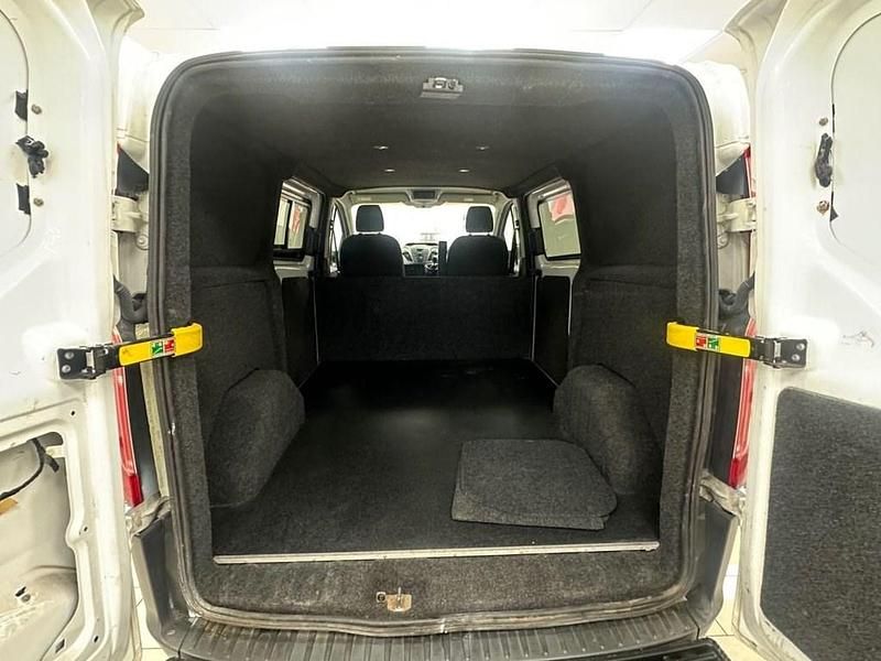Used Ford Transit Custom 105 HP (77 kW) 2017 White Van