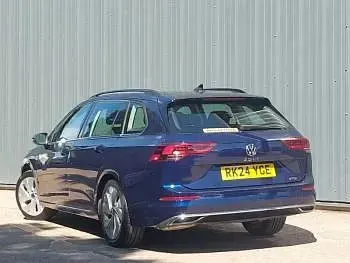 Used VW Golf VIII Style 150 HP (110 kW) 2024 Blue Estate