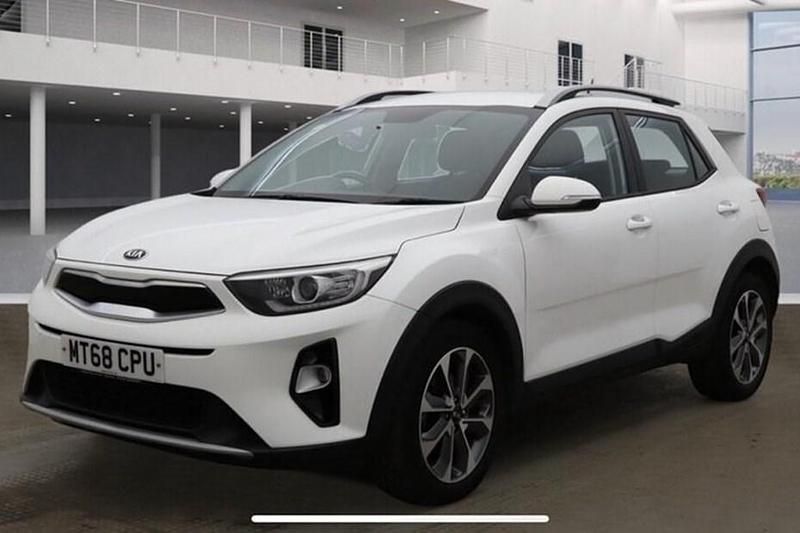 White Used 2018 Kia Stonic SUV | £9,995 (Good price) - Image 1/1