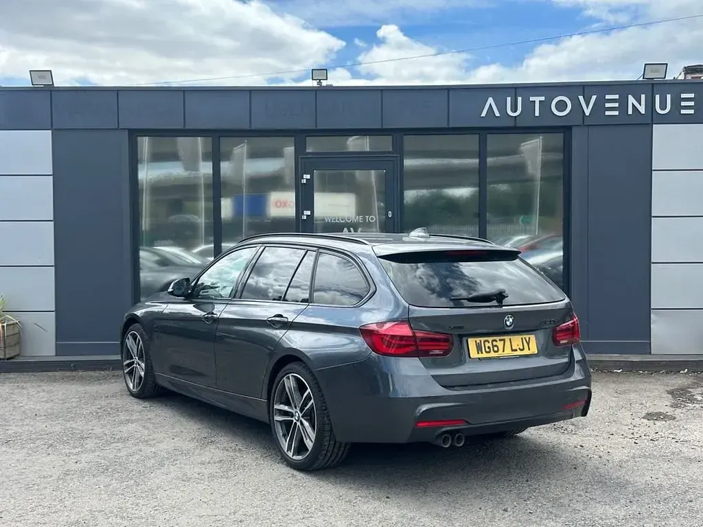 Used BMW 320 M Sport 190 HP (139 kW) 2017 Grey Estate