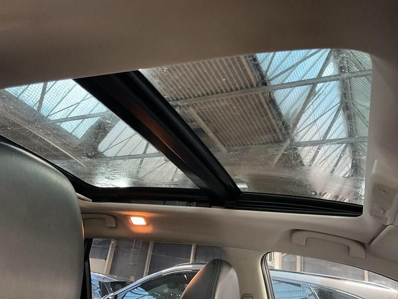 Used Nissan X-Trail Tekna 130 HP (95 kW) 2017 Titanium olive green SUV