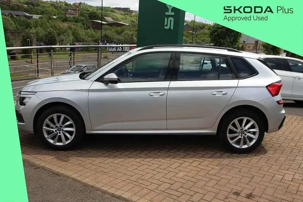 Used Skoda Kamiq SE 113 HP (83 kW) 2025 Brilliant silver metallic SUV