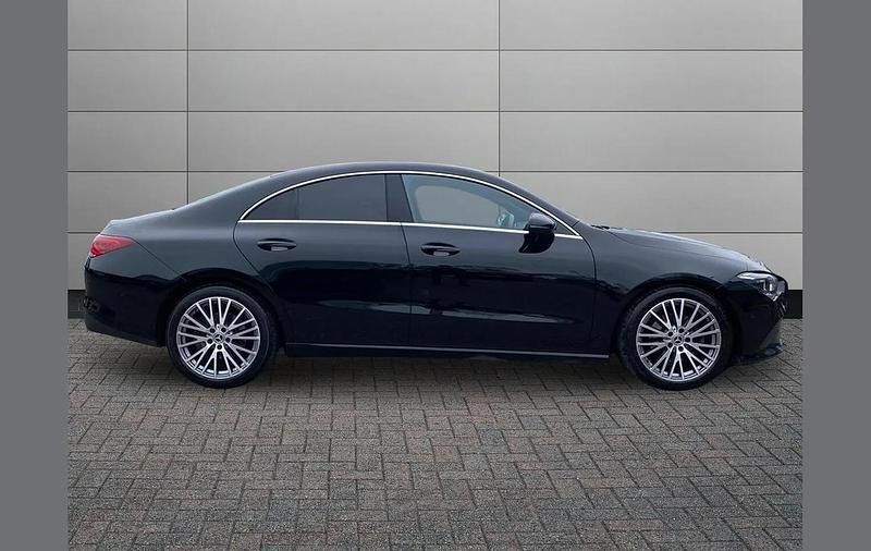 Used Mercedes CLA200 Executive 163 HP (119 kW) 2023 Black Coupe
