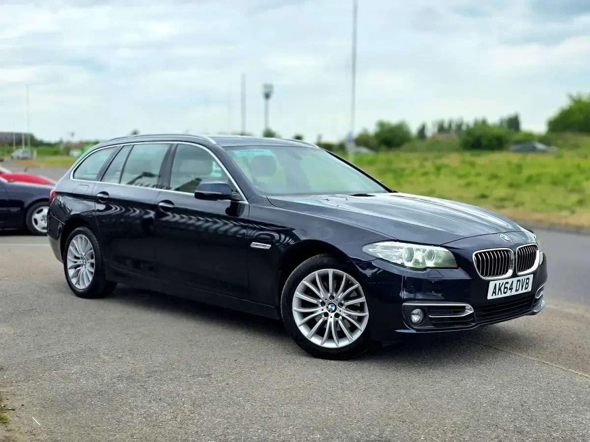 Used BMW 520 Luxury Line 2014 Blue Estate