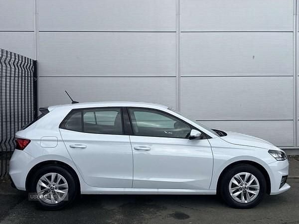 Used Skoda Fabia Comfort 2023 White Hatchback