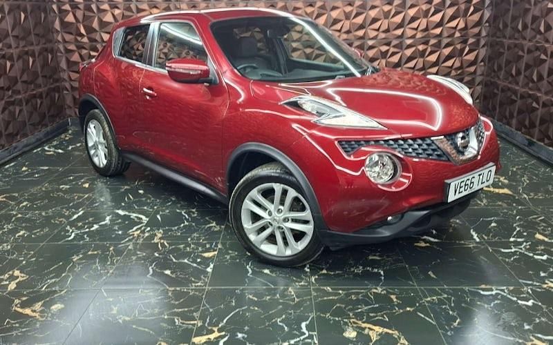 Used Nissan Juke N-Connecta 116 HP (85 kW) 2015 Red SUV