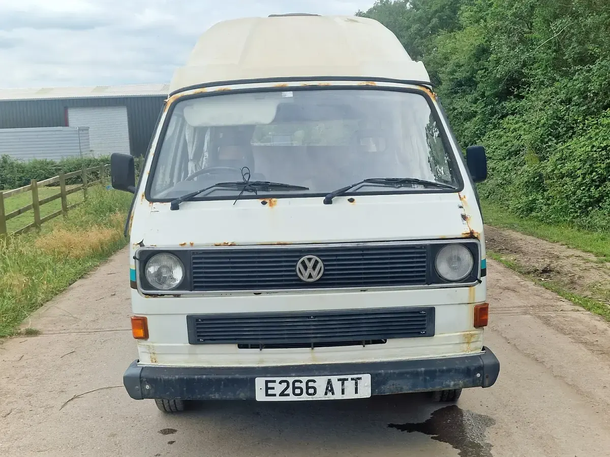 Used VW Caravelle 78 HP (57 kW) 1988 White MPV