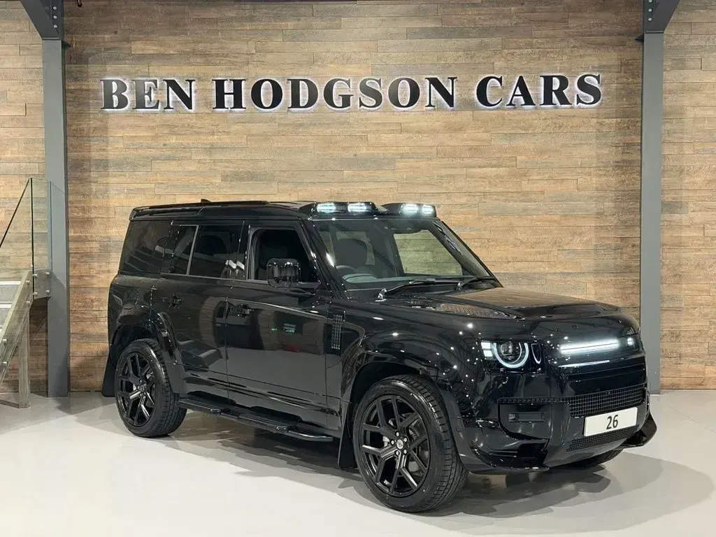 New Land Rover Defender HSE Dynamic 2026 Black SUV