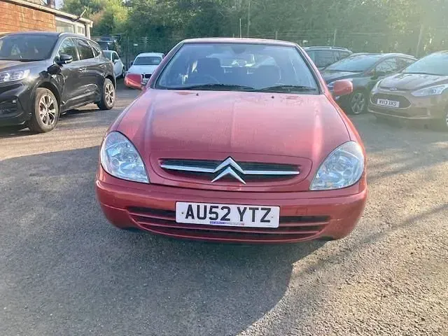 Used Citroën Xsara 110 HP (80 kW) 2002 Red Hatchback
