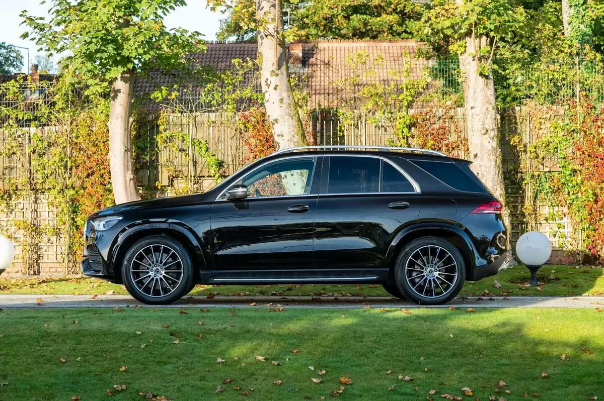 Usado Mercedes GLE350 AMG Line Premium 2022 Preto Carrinha