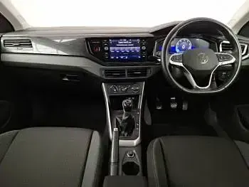 Usado VW Taigo Life 95 HP (69 kW) 2024 Prateado SUV