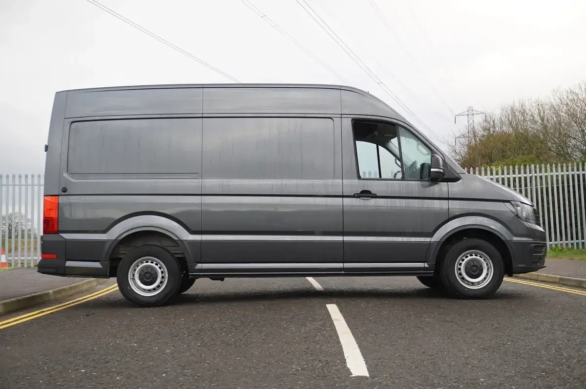 Used VW Crafter 140 HP (102 kW) 2025 Grey Van