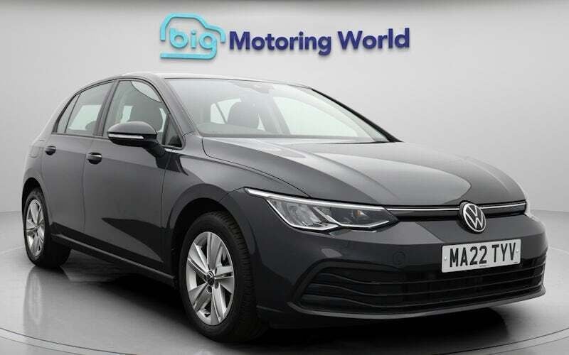 Used 2024 VW Golf VIII Life Hatchback | £17,000 (Super price) - Image 1/4