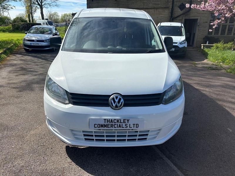 Used VW Caddy Startline 102 HP (75 kW) 2016 White MPV