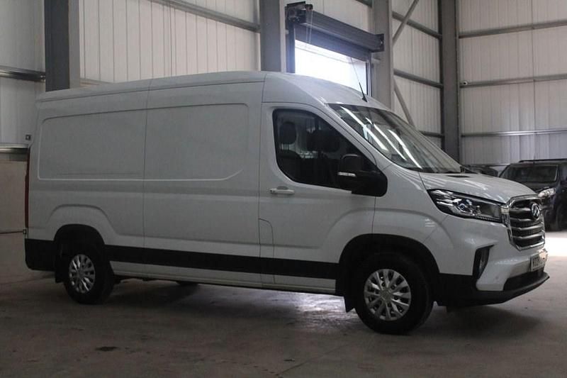 Used Maxus V90 163 HP (119 kW) 2024 White Van