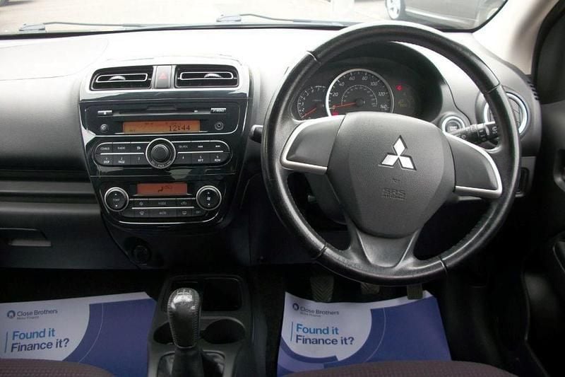 Image 4/4