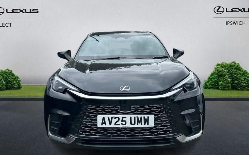 Używany Lexus LBX 136 KM (100 kW) 2025 SUV