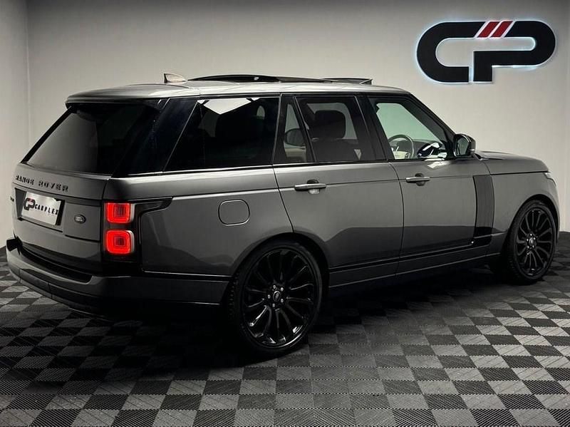 Used Land Rover Range Rover S 275 HP (202 kW) 2019 Grey SUV