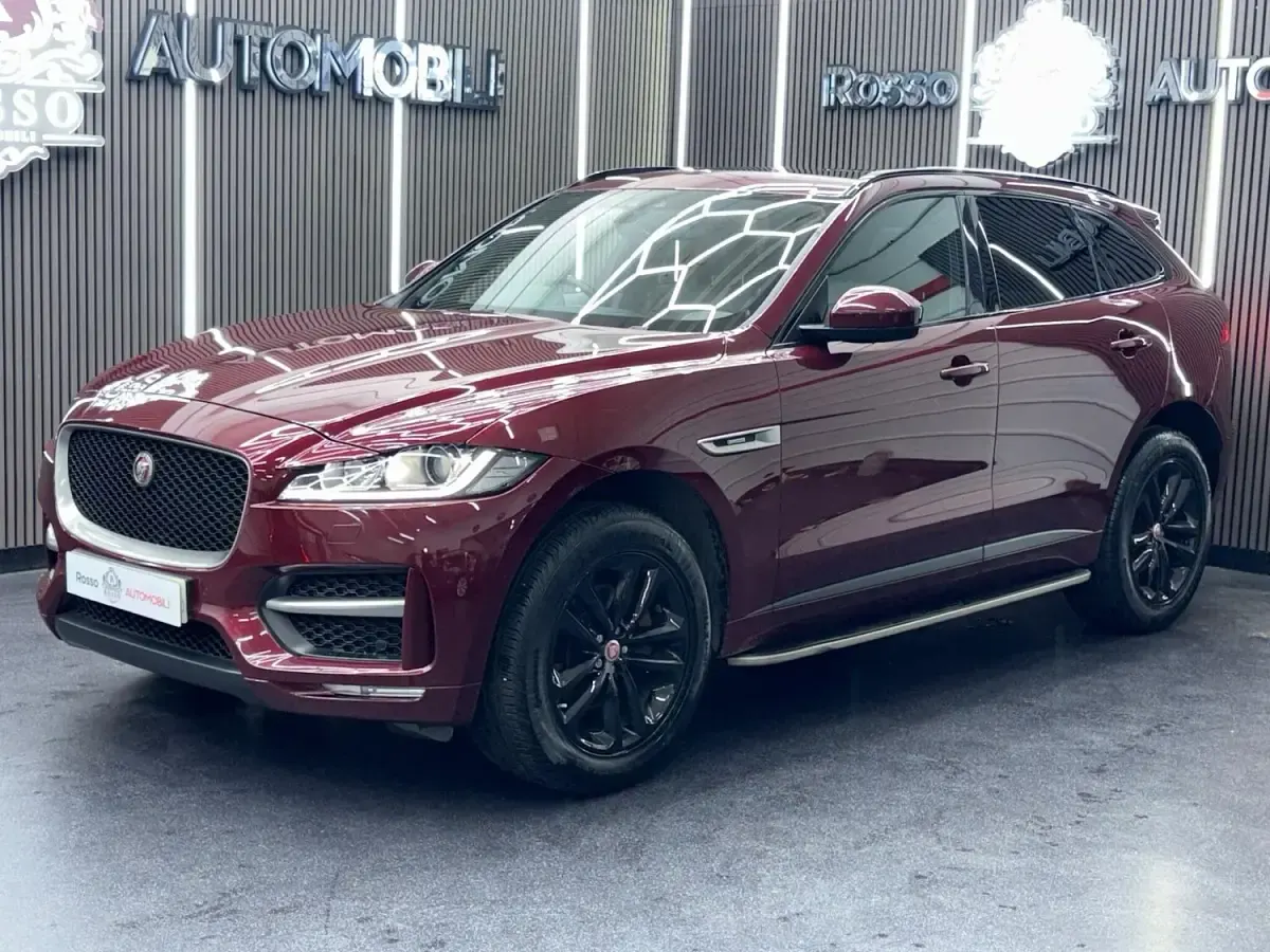 Used Jaguar F-Pace R-Sport 2016 Red SUV