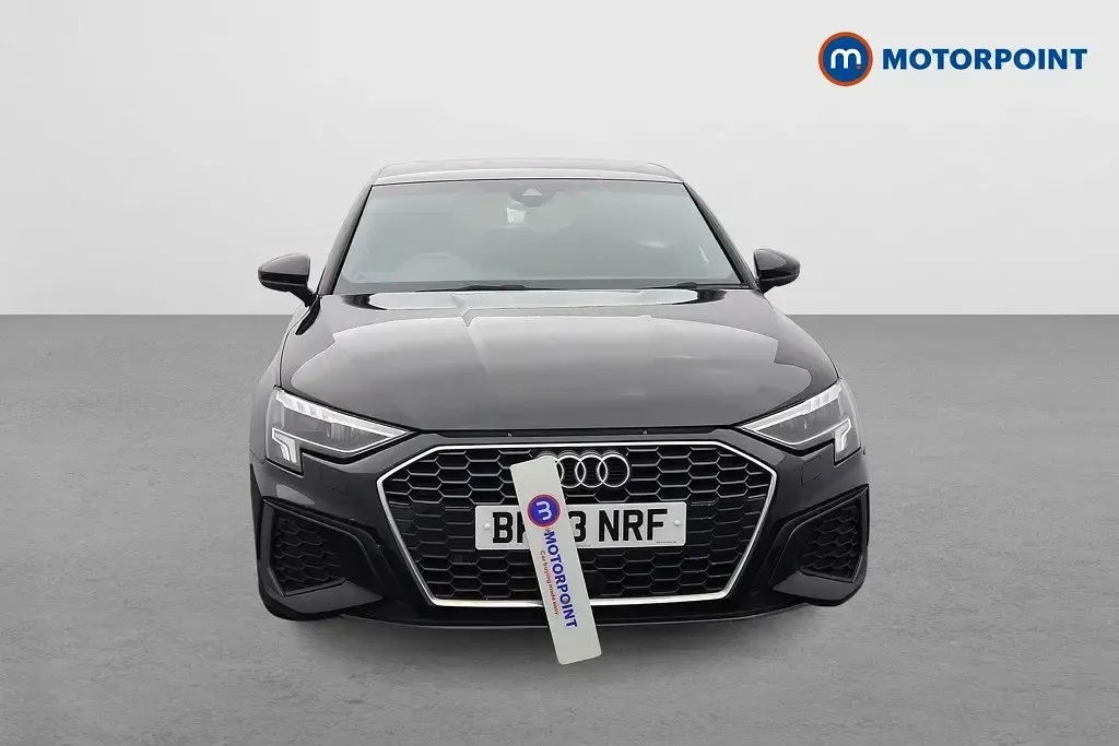 Begagnad Audi A3 e-tron S-Line 2023 Svart Halvkombi