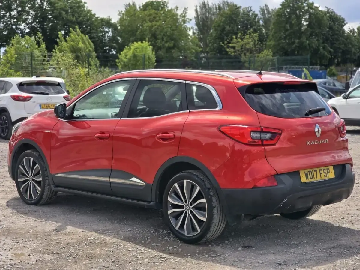 Second-hand Renault Kadjar Signature 130 CP (95 kW) 2017 Roșu SUV