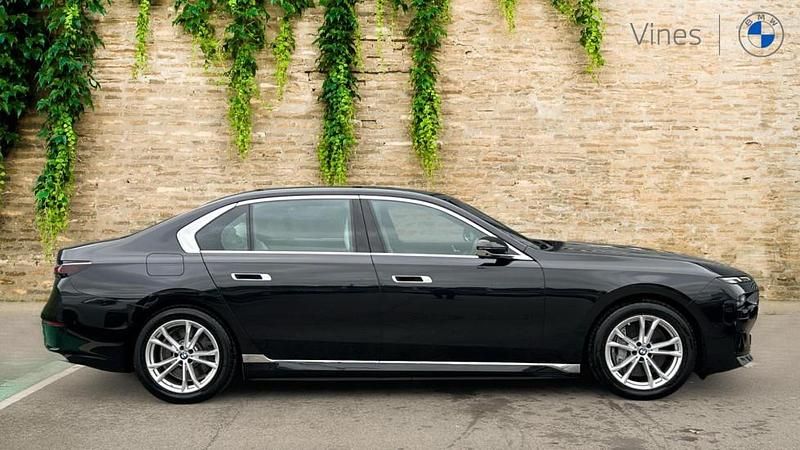 Used BMW i7 Comfort Edition 394 kW (537 HP) 2024 Black Sedan