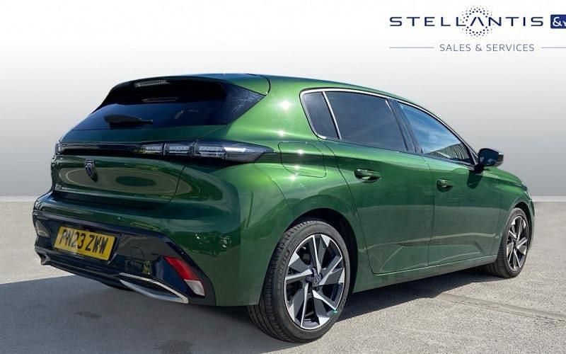 Used Peugeot 308 Allure Premium 131 HP (96 kW) 2023 Hatchback