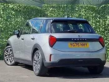 Used Mini Cooper Classic 114 kW (156 HP) 2025 Silver Hatchback