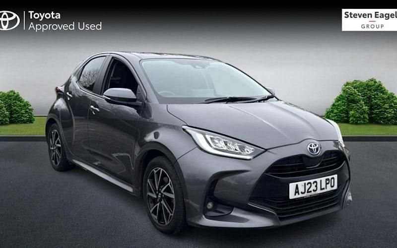 Used Toyota Yaris Hybrid Design 116 HP (85 kW) 2026 Hatchback