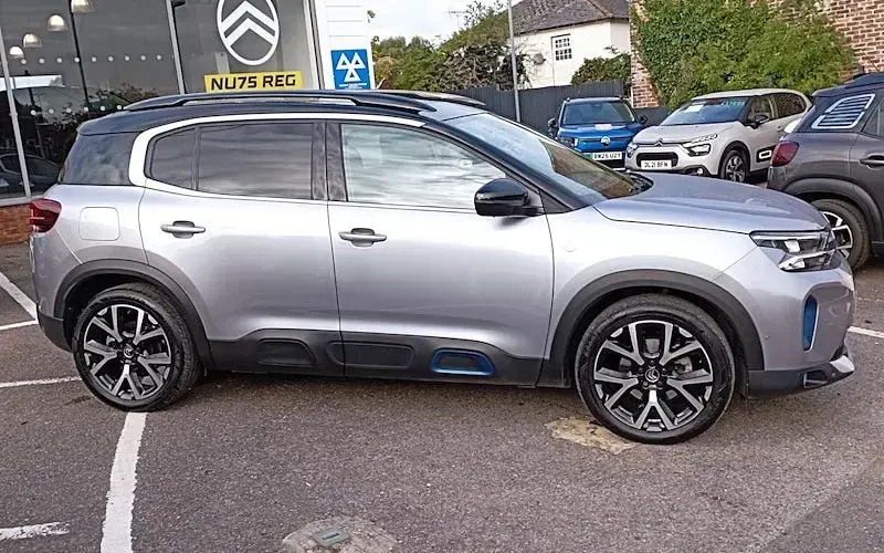 Used Citroën C5 PureTech 131 HP (96 kW) 2023 Hatchback