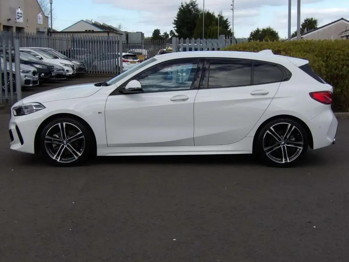 Usado BMW 118 M Sport 2019 Branco Citadino