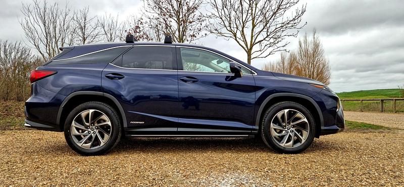 Used Lexus RX450hL 2018 Blue Estate