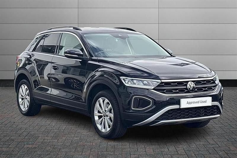 Used VW T-Roc Match 150 HP (110 kW) 2025 Black SUV