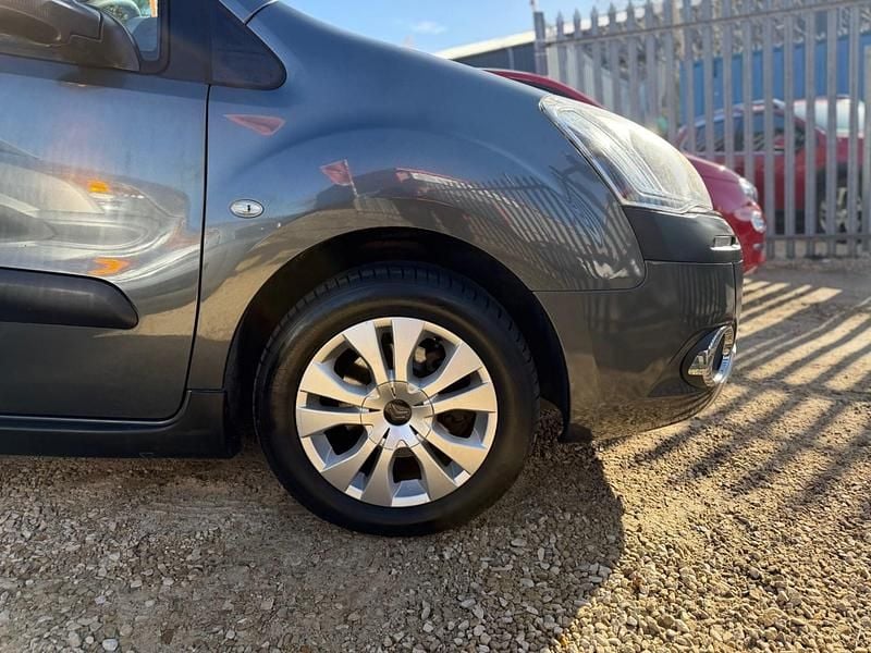 Used Citroën Berlingo XTR 2014 Grey MPV