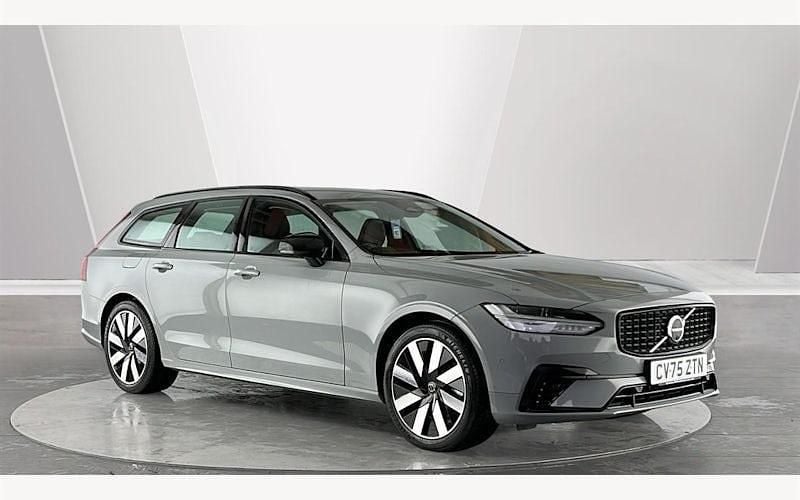 New 2025 Volvo V90 Plus Estate | £45,799 (Super price) - Image 1/4