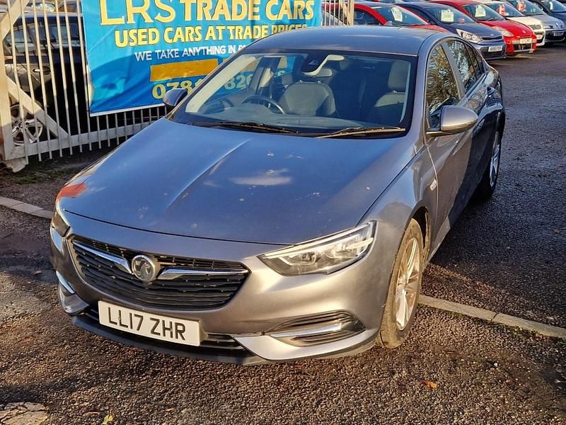 Used Vauxhall Insignia Design Edition 2017 Grey Hatchback