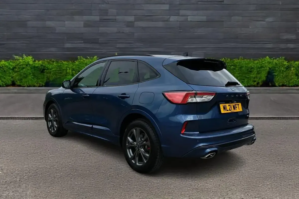 Used Ford Kuga ST-Line 148 HP (108 kW) 2021 Blue SUV