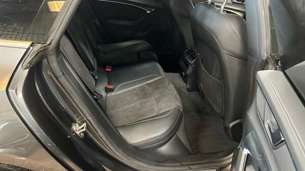 Usado Audi A7 Sportback S-Line 2019 Gris Utilitario