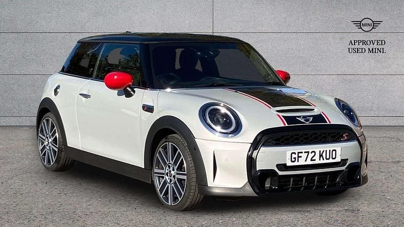 Silver Used 2022 Mini Cooper S Exclusive Hatchback | £22,440 (Fair price) - Image 1/3