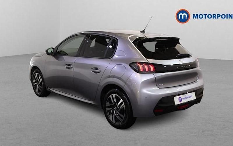 Used Peugeot 208 Allure+ 102 HP (75 kW) 2022 Grey Hatchback