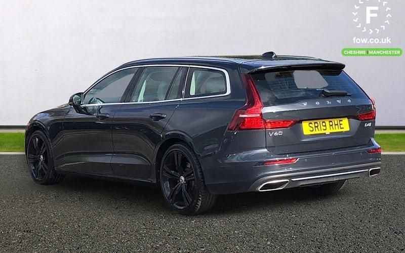Used Volvo V60 Inscription 190 HP (139 kW) 2019 Grey Estate