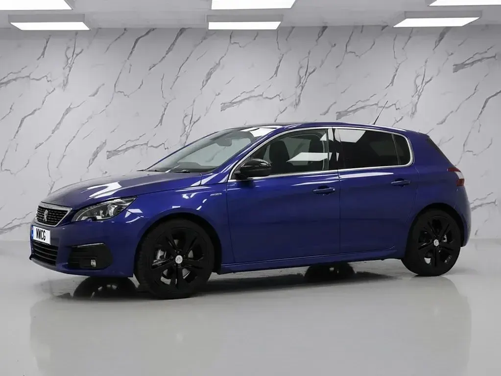 Gebraucht Peugeot 308 GT-line 120 PS (88 kW) 2016 Blau Kleinwagen
