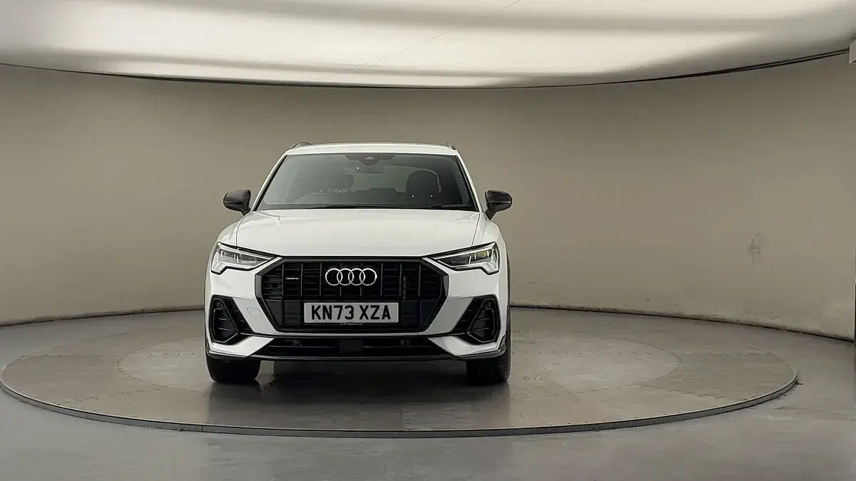 Used Audi Q3 Black Edition 2023 Glacier white metallic/glacier white metallic SUV