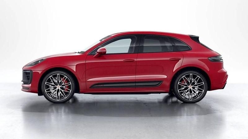 Used Porsche Macan GTS 434 HP (319 kW) 2023 Red SUV