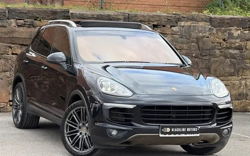 Used Porsche Cayenne 262 HP (192 kW) 2015 SUV