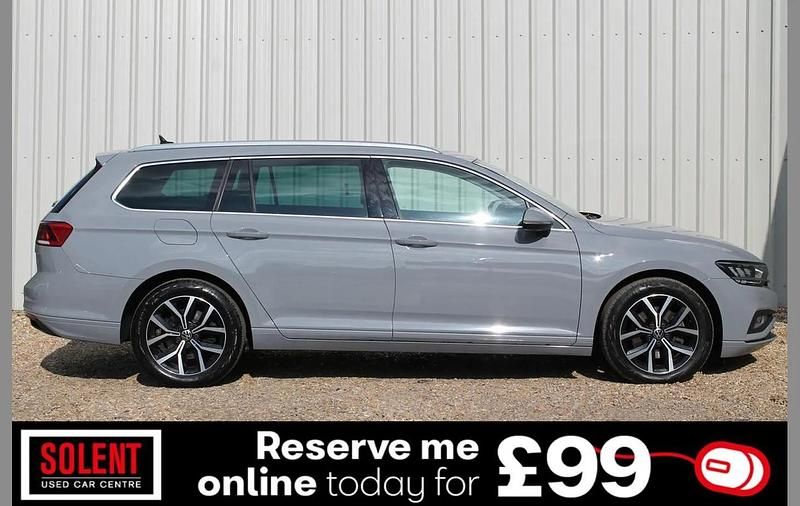 Used VW Passat SEL 147 HP (108 kW) 2023 Grey Estate